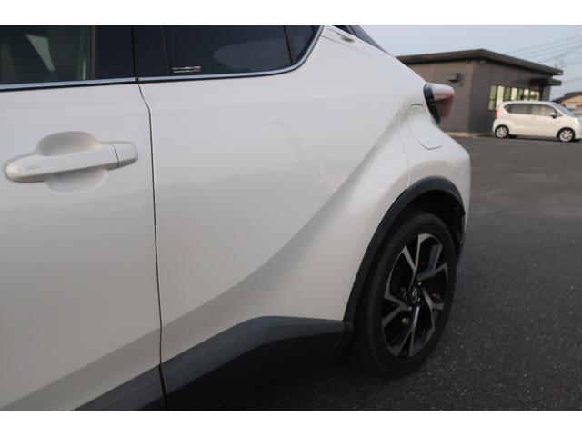 Ｃ－ＨＲ Ｇ　純正ＬＥＤシーケンシャル　衝突軽減ブレーキ　前後センサー　ハーフレザーシート　シートヒーター　追従クルコン　純正ナビ　地デジＴＶ　Ｂｌｕｅｔｏｏｔｈ　バックカメラ　ＤＶＤ再生　ＥＴＣ　ドラレコ前（70枚目）
