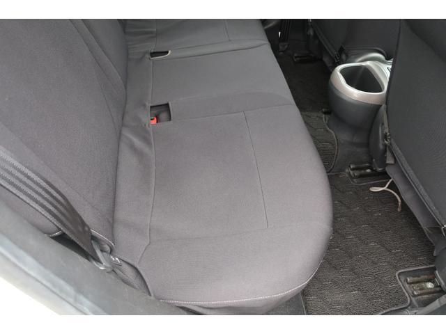 ジューク １５ＲＳ　ＥＴＣ　ＦＭ／ＡＭラジオ　ＣＤ再生　音楽再生ＡＵＸ　キーレス　専用シートカバー　運転席オートパワーウィンドウ　電動格納ドアミラー　エアバック　ＡＢＳ　パワステ　禁煙車（34枚目）