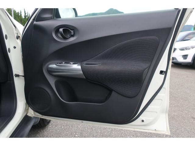 ジューク １５ＲＳ　ＥＴＣ　ＦＭ／ＡＭラジオ　ＣＤ再生　音楽再生ＡＵＸ　キーレス　専用シートカバー　運転席オートパワーウィンドウ　電動格納ドアミラー　エアバック　ＡＢＳ　パワステ　禁煙車（41枚目）