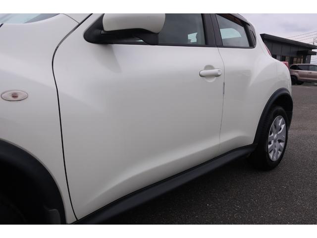 ジューク １５ＲＳ　ＥＴＣ　ＦＭ／ＡＭラジオ　ＣＤ再生　音楽再生ＡＵＸ　キーレス　専用シートカバー　運転席オートパワーウィンドウ　電動格納ドアミラー　エアバック　ＡＢＳ　パワステ　禁煙車（61枚目）