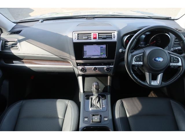 レガシィアウトバック ベースグレード　黒革シート　アイサイトｖｅｒ３　電動リアゲート　追従クルコン　地デジＴＶ　Ｂｌｕｅｔｏｏｔｈ　バックカメラ　ＤＶＤビデオ　パワーシート　全席シートヒーター　シートメモリー　ＥＴＣ　ドラレコＸ－ＭＯＤＥ（6枚目）