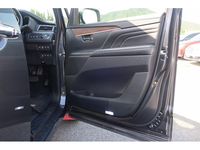 デリカＤ：５ Ｐ　１オーナー　１１．８型ディスプレイオーディオ　後席モニター　電動リアゲート　両側パワスラ　３６０度カメラ　衝突軽減ブレーキ　パワーシート　シート＆ハンドルヒーター　電動ステップ　ＥＴＣ　前後ドラレコ（55枚目）