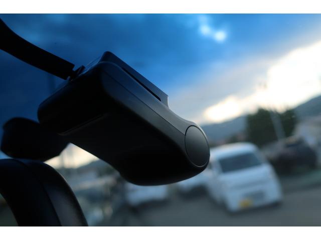 デリカＤ：５ Ｄ　パワーパッケージ　両側パワスラ　ＡＬＰＩＮＥナビ　１１．５型後席モニター　地デジＴＶ　Ｂｌｕｅｔｏｏｔｈ　バックカメラ　ＤＶＤ再生　オートクルーズ　シートカバー　シートヒーター　スペアキー　ドラレコ前　ＥＴＣ（27枚目）