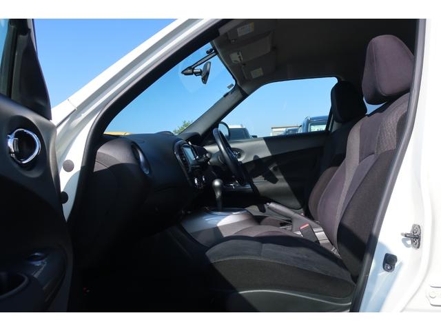 ジューク １５ＲＸ　タイプＶ　純正ナビ　地デジＴＶ　Ｂｌｕｅｔｏｏｔｈ　バックカメラ　ＤＶＤ再生　ＥＴＣ　社外１８インチＡＷ　車高調ローダウン　インテリジェントキー　オートライト　オートエアコン　電動格納ドアミラー（28枚目）