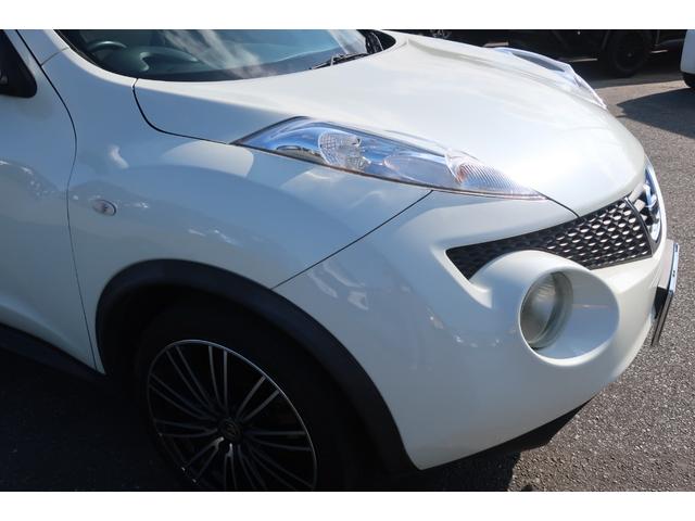 ジューク １５ＲＸ　タイプＶ　純正ナビ　地デジＴＶ　Ｂｌｕｅｔｏｏｔｈ　バックカメラ　ＤＶＤ再生　ＥＴＣ　社外１８インチＡＷ　車高調ローダウン　インテリジェントキー　オートライト　オートエアコン　電動格納ドアミラー（53枚目）