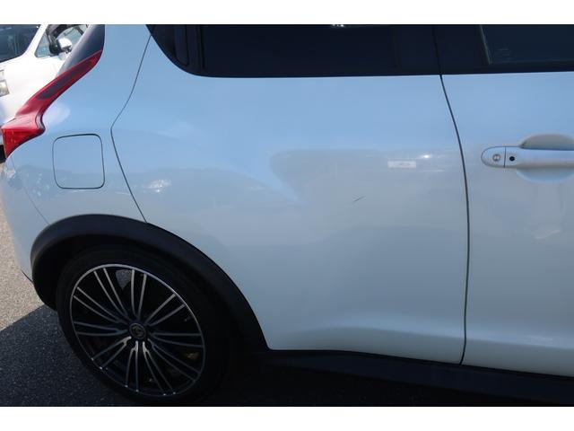 ジューク １５ＲＸ　タイプＶ　純正ナビ　地デジＴＶ　Ｂｌｕｅｔｏｏｔｈ　バックカメラ　ＤＶＤ再生　ＥＴＣ　社外１８インチＡＷ　車高調ローダウン　インテリジェントキー　オートライト　オートエアコン　電動格納ドアミラー（57枚目）