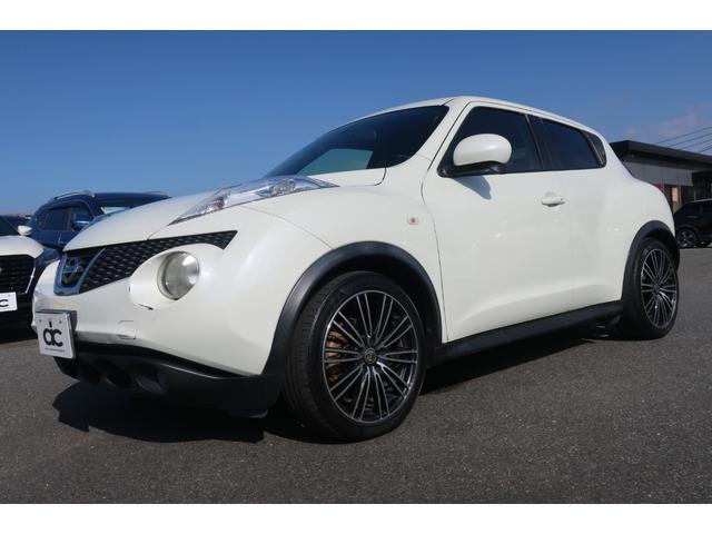 ジューク １５ＲＸ　タイプＶ　純正ナビ　地デジＴＶ　Ｂｌｕｅｔｏｏｔｈ　バックカメラ　ＤＶＤ再生　ＥＴＣ　社外１８インチＡＷ　車高調ローダウン　インテリジェントキー　オートライト　オートエアコン　電動格納ドアミラー（61枚目）