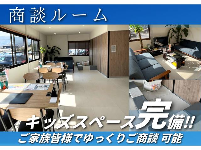 ジューク １５ＲＸ　タイプＶ　純正ナビ　地デジＴＶ　Ｂｌｕｅｔｏｏｔｈ　バックカメラ　ＤＶＤ再生　ＥＴＣ　社外１８インチＡＷ　車高調ローダウン　インテリジェントキー　オートライト　オートエアコン　電動格納ドアミラー（73枚目）