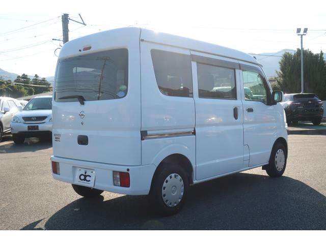 ＮＶ１００クリッパーバン ＧＸ　ハイルーフ　衝突軽減ブレーキ　前後センサー　ＥＴＣ　キーレス　リアエアコン　ヘッドライトレベライザー　パワステ　パワーウィンドウ　電動格納ドアミラー　禁煙車（9枚目）