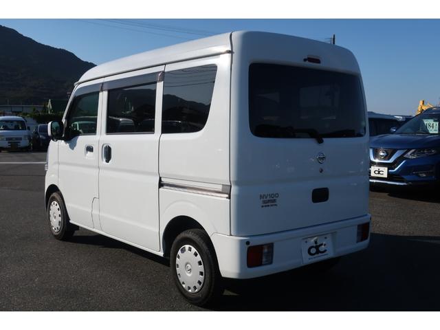 ＮＶ１００クリッパーバン ＧＸ　ハイルーフ　衝突軽減ブレーキ　前後センサー　ＥＴＣ　キーレス　リアエアコン　ヘッドライトレベライザー　パワステ　パワーウィンドウ　電動格納ドアミラー　禁煙車（10枚目）