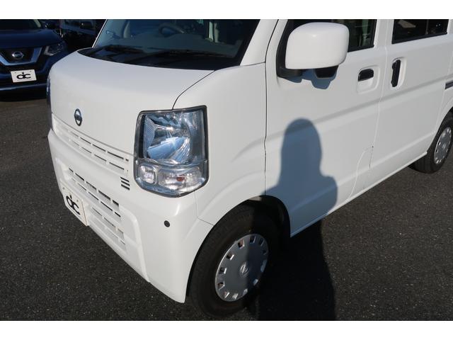 ＮＶ１００クリッパーバン ＧＸ　ハイルーフ　衝突軽減ブレーキ　前後センサー　ＥＴＣ　キーレス　リアエアコン　ヘッドライトレベライザー　パワステ　パワーウィンドウ　電動格納ドアミラー　禁煙車（61枚目）