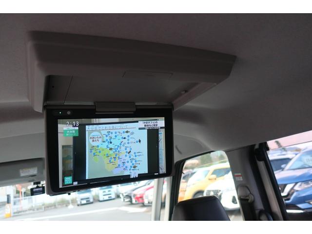 ルーミー カスタムＧ－Ｔ　１オーナー　１２．１型後席モニター　両側パワスラ　３６０度カメラ　クリアランスソナー地デジＴＶ　Ｂｌｕｅｔｏｏｔｈ　ＤＶＤ再生　シートヒーター　前後ドラレコ　オートクルーズ　オートライト・ハイビーム（14枚目）