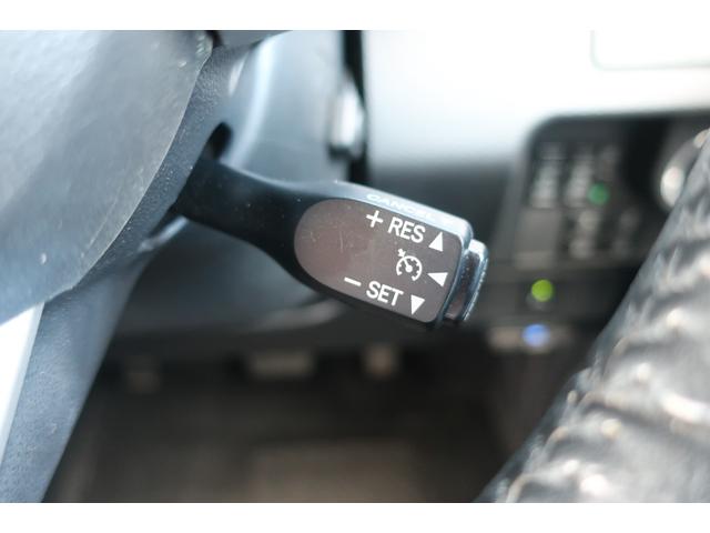 ルーミー カスタムＧ－Ｔ　１オーナー　１２．１型後席モニター　両側パワスラ　３６０度カメラ　クリアランスソナー地デジＴＶ　Ｂｌｕｅｔｏｏｔｈ　ＤＶＤ再生　シートヒーター　前後ドラレコ　オートクルーズ　オートライト・ハイビーム（19枚目）