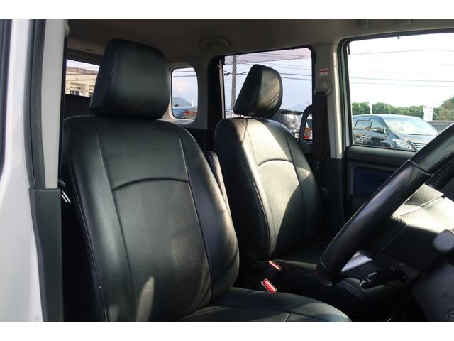 ルーミー カスタムＧ－Ｔ　１オーナー　１２．１型後席モニター　両側パワスラ　３６０度カメラ　クリアランスソナー地デジＴＶ　Ｂｌｕｅｔｏｏｔｈ　ＤＶＤ再生　シートヒーター　前後ドラレコ　オートクルーズ　オートライト・ハイビーム（23枚目）