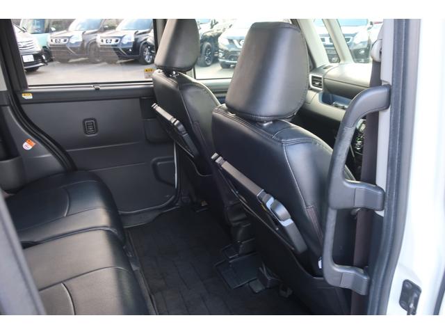 ルーミー カスタムＧ－Ｔ　１オーナー　１２．１型後席モニター　両側パワスラ　３６０度カメラ　クリアランスソナー地デジＴＶ　Ｂｌｕｅｔｏｏｔｈ　ＤＶＤ再生　シートヒーター　前後ドラレコ　オートクルーズ　オートライト・ハイビーム（43枚目）