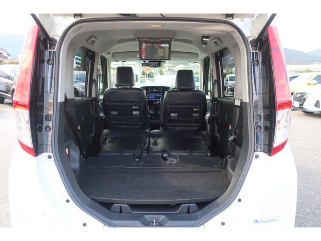 ルーミー カスタムＧ－Ｔ　１オーナー　１２．１型後席モニター　両側パワスラ　３６０度カメラ　クリアランスソナー地デジＴＶ　Ｂｌｕｅｔｏｏｔｈ　ＤＶＤ再生　シートヒーター　前後ドラレコ　オートクルーズ　オートライト・ハイビーム（49枚目）