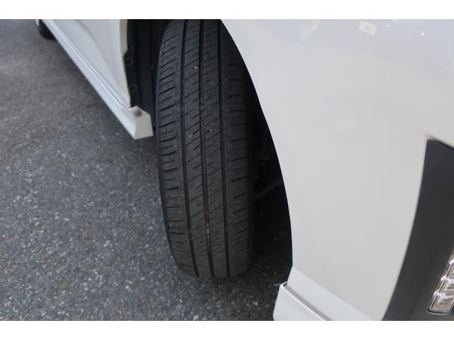 ルーミー カスタムＧ－Ｔ　１オーナー　１２．１型後席モニター　両側パワスラ　３６０度カメラ　クリアランスソナー地デジＴＶ　Ｂｌｕｅｔｏｏｔｈ　ＤＶＤ再生　シートヒーター　前後ドラレコ　オートクルーズ　オートライト・ハイビーム（60枚目）