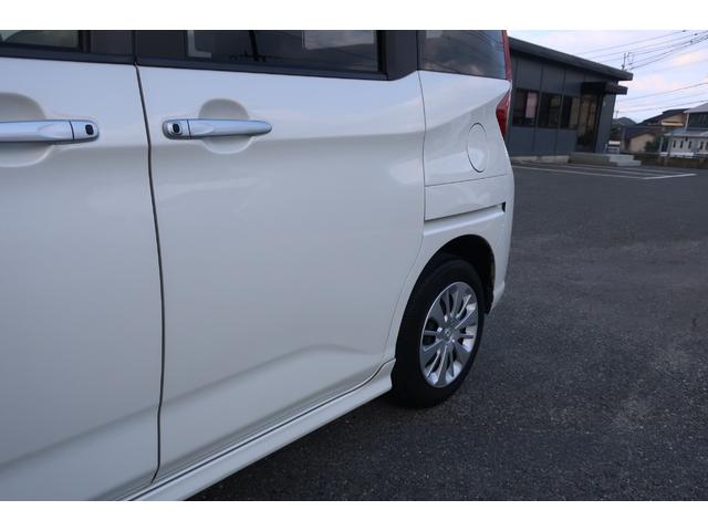 ルーミー カスタムＧ－Ｔ　１オーナー　１２．１型後席モニター　両側パワスラ　３６０度カメラ　クリアランスソナー地デジＴＶ　Ｂｌｕｅｔｏｏｔｈ　ＤＶＤ再生　シートヒーター　前後ドラレコ　オートクルーズ　オートライト・ハイビーム（71枚目）