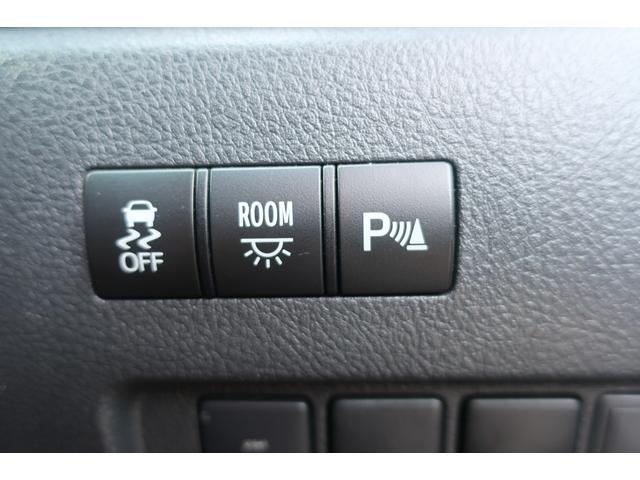 アルファード ２４０Ｓ　ＡＬＰＩＮＥ９型ナビ　後席モニター　前後センサー　後席パワスラ　デジタルインナードラレコ前後　地デジＴＶ　Ｂｌｕｅｔｏｏｔｈ　バックカメラ　ＤＶＤ再生　ＥＴＣ　社外２１インチＡＷ　リア＆オートエアコン（25枚目）