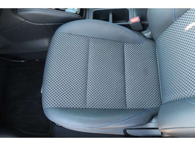 �V�[�g�̎C��E����E�j��Ȃǂ��Ȃ��A�Y��ȏ�Ԃł��I