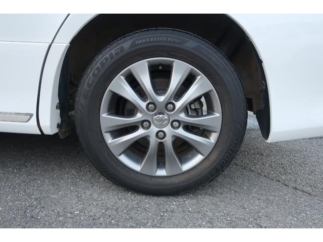 ヴォクシー 　特別仕様車　両側パワスラ　１０．２型後席モニター　ビッグＸ８型ナビ　地デジＴＶ　Ｂｌｕｅｔｏｏｔｈ　バックカメラ　ＤＶＤビデオ　ＥＴＣ　プッシュスタート　スペアキー　リア＆オートエアコン　オートライト（66枚目）