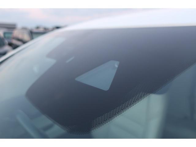 ＣＸ－８ ＸＤ　Ｌパッケージ　白革　３６０度カメラ　衝突軽減ブレーキ　前後センサー　電動リアゲート　追従クルコン　地デジＴＶ　Ｂｌｕｅｔｏｏｔｈ　バックカメラ　ＥＴＣ　シートヒーター　ハンドルヒーター　リア＆オートエアコン（9枚目）