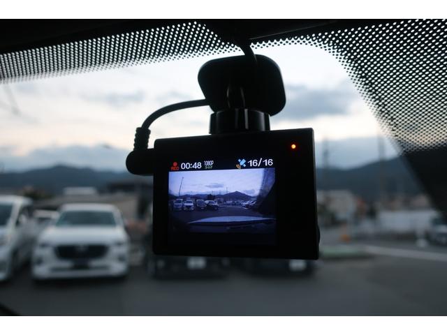 ＣＸ－８ ＸＤ　Ｌパッケージ　白革　３６０度カメラ　衝突軽減ブレーキ　前後センサー　電動リアゲート　追従クルコン　地デジＴＶ　Ｂｌｕｅｔｏｏｔｈ　バックカメラ　ＥＴＣ　シートヒーター　ハンドルヒーター　リア＆オートエアコン（25枚目）