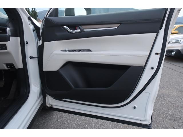 ＣＸ－８ ＸＤ　Ｌパッケージ　白革　３６０度カメラ　衝突軽減ブレーキ　前後センサー　電動リアゲート　追従クルコン　地デジＴＶ　Ｂｌｕｅｔｏｏｔｈ　バックカメラ　ＥＴＣ　シートヒーター　ハンドルヒーター　リア＆オートエアコン（55枚目）