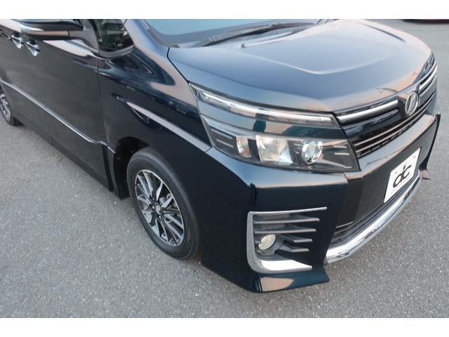 ヴォクシー ＺＳ　両側電動スライドドア　後席モニター　純正ナビ　地デジＴＶ　Ｂｌｕｅｔｏｏｔｈ　バックカメラ　ＤＶＤビデオ　ＥＴＣ　フロントフォグ　リヤ＆オートエアコン　オートライト　ＬＥＤヘッドライト　スマートキー（43枚目）