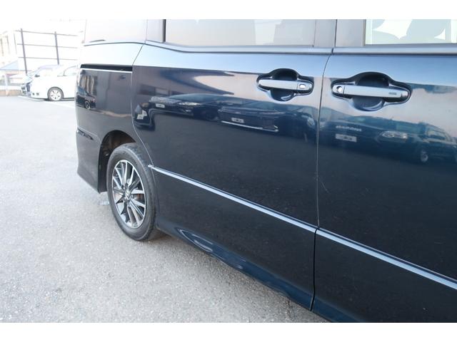 ヴォクシー ＺＳ　両側電動スライドドア　後席モニター　純正ナビ　地デジＴＶ　Ｂｌｕｅｔｏｏｔｈ　バックカメラ　ＤＶＤビデオ　ＥＴＣ　フロントフォグ　リヤ＆オートエアコン　オートライト　ＬＥＤヘッドライト　スマートキー（46枚目）