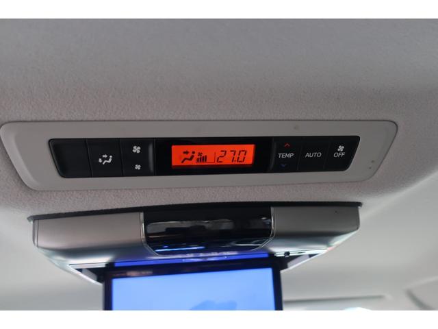 ヴォクシー ＺＳ　両側パワスラ　後席モニター　地デジＴＶ　Ｂｌｕｅｔｏｏｔｈ　バックカメラ　ＤＶＤビデオ　ＥＴＣ　ステアリングスイッチ　リア＆オートエアコン　オートライト　フロントフォグ　スマートキー（35枚目）