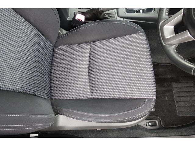 �V�[�g�̎C��E����E�j��Ȃǂ��Ȃ��A�Y��ȏ�Ԃł��I