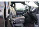 乗り心地と運転しやすさを重視したコックピットは、座った瞬間からドライバーの運転意欲をかき立てます!