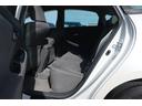 後部座席も広々。ロングドライブも快適です♪