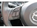 ステアリングスイッチで運転中の操作も楽に!