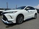 フォルムも美しく高級感溢れるSUV。街中を走る姿は存在感大です♪
