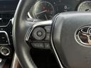ステアリングスイッチで運転中の操作も楽に!