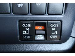 ξ¦��ư���饤�ɥɥ��� 4