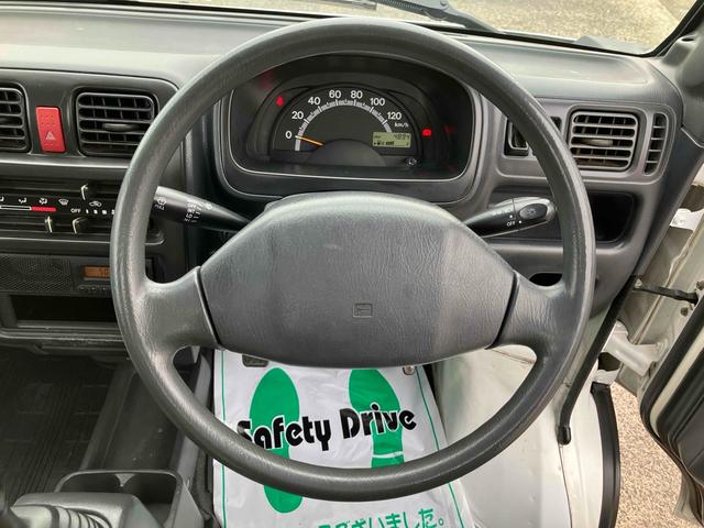 キャリイトラック ＫＣエアコン・パワステ　４ＷＤ　軽トラック　ＭＴ　エアコン（46枚目）