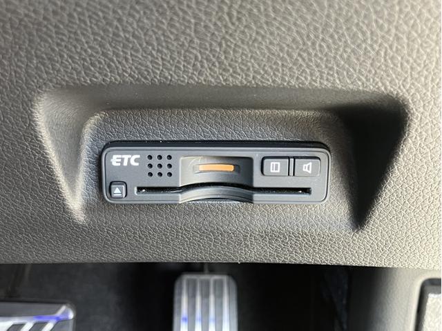 ジェイド ＲＳ　メーカーナビ／光のアイテムＰＫＧ／前後ドラレコ／ＥＴＣ／Ｂモニター／半革シート　カーテンエアバック　ＵＳＢ　衝突被害軽減システム　ＬＥＤヘッド　イモビ　ＤＶＤ　ドライブレコーダー装着車　スマ－トキ－（26枚目）