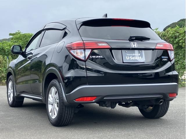 ヴェゼル ハイブリッドＸ・ホンダセンシング　４ＷＤ／純正８型ナビ／前方ドラレコ／シートヒーター／ＥＴＣ／Ｂカメラ／１オーナー車　レーンキープ　横滑防止　Ｒカメラ　禁煙　スマ－トキ－　クルコン　ＥＴＣ車載器　サイドエアバック　キーレスエントリー（7枚目）