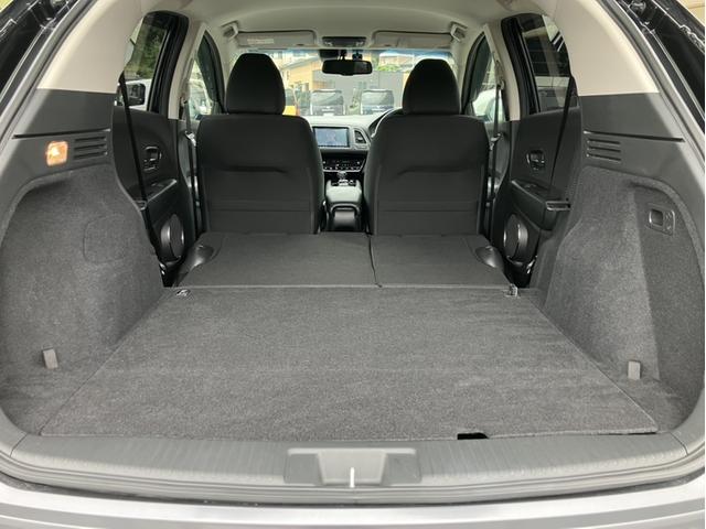 ヴェゼル ハイブリッドＸ・ホンダセンシング　４ＷＤ／純正８型ナビ／前方ドラレコ／シートヒーター／ＥＴＣ／Ｂカメラ／１オーナー車　レーンキープ　横滑防止　Ｒカメラ　禁煙　スマ－トキ－　クルコン　ＥＴＣ車載器　サイドエアバック　キーレスエントリー（13枚目）