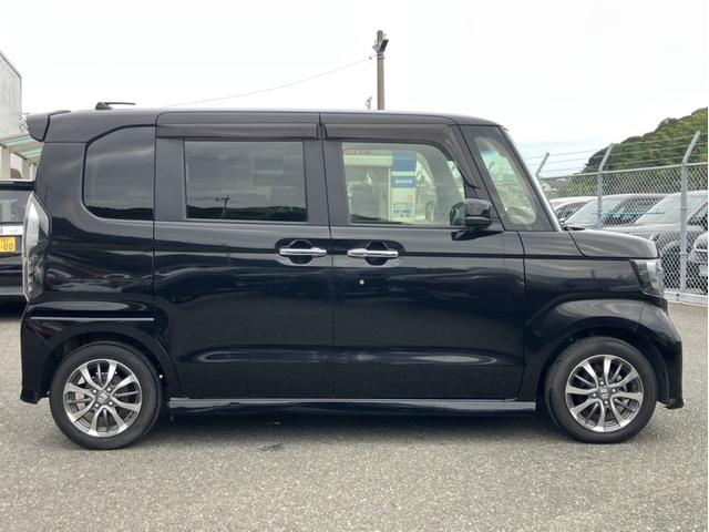 Ｎ－ＢＯＸカスタム Ｌ　純正７型ナビ／前後ドラレコ／左ＰＳＤ／ＥＴＣ／Ｂカメラ／シートヒーター／Ｐセンサー／１オーナー車　ＢＴ接続　Ｐソナー　電動格納ミラ－　衝突安全ボディ　車線逸脱警報装置　サイドエアバッグ　ナビＴＶ　ＡＣ（4枚目）