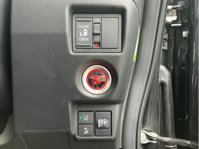 Ｎ－ＢＯＸカスタム Ｌ　純正７型ナビ／前後ドラレコ／左ＰＳＤ／ＥＴＣ／Ｂカメラ／シートヒーター／Ｐセンサー／１オーナー車　ＢＴ接続　Ｐソナー　電動格納ミラ－　衝突安全ボディ　車線逸脱警報装置　サイドエアバッグ　ナビＴＶ　ＡＣ（22枚目）