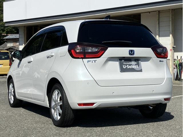 フィット e:HEVホーム 純正8型ナビ/前方ドラレコ/社外15インチAW/LEDヘッドライト/Bカメラ/1オーナー車 前後誤発進抑制機能 クリソナ 助手席エアバッグ 運転席エアバッグ 1オナ アイドリングストップ 禁煙 ABS(8枚目)