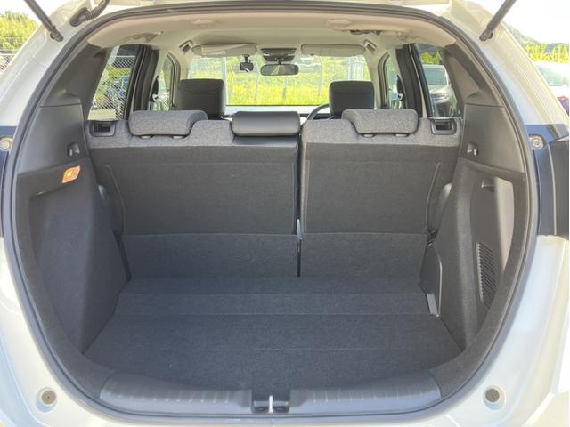 フィット e:HEVホーム 純正8型ナビ/前方ドラレコ/社外15インチAW/LEDヘッドライト/Bカメラ/1オーナー車 前後誤発進抑制機能 クリソナ 助手席エアバッグ 運転席エアバッグ 1オナ アイドリングストップ 禁煙 ABS(14枚目)