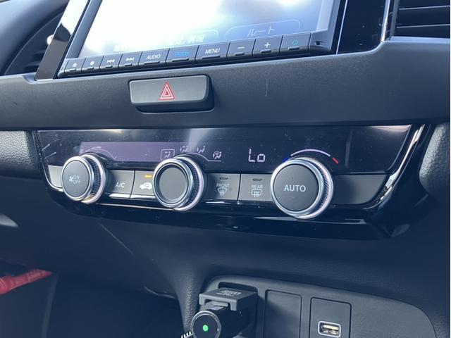 フィット e:HEVホーム 純正8型ナビ/前方ドラレコ/社外15インチAW/LEDヘッドライト/Bカメラ/1オーナー車 前後誤発進抑制機能 クリソナ 助手席エアバッグ 運転席エアバッグ 1オナ アイドリングストップ 禁煙 ABS(20枚目)