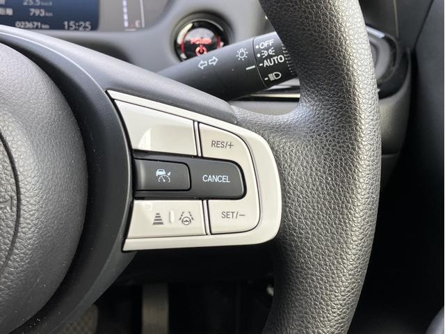 フィット e:HEVクロスター Gathers8型コネクトナビ/フルセグTV/ルーフレール/ETC/Bカメラ/Pセンサー/自社レンタUP 衝突回避システム 禁煙 フルオートエアコン 前後センサー LEDランプ エアバッグ 地デジ(23枚目)