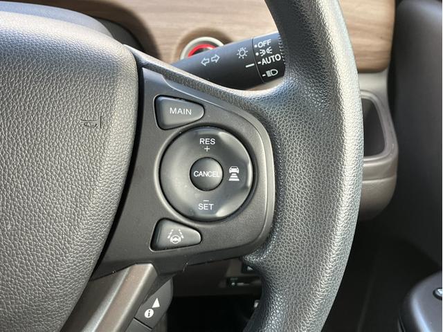 フリード G・ホンダセンシング 純正7型ナビ/両側PSD//ETC/LEDヘッドライト/シートヒーター/Bカメラ/1オーナー車 Fセグ 追突被害軽減ブレーキ iストップ Wエアバッグ パワーウィンドウ 1オ-ナ- スマートキ 禁煙(22枚目)