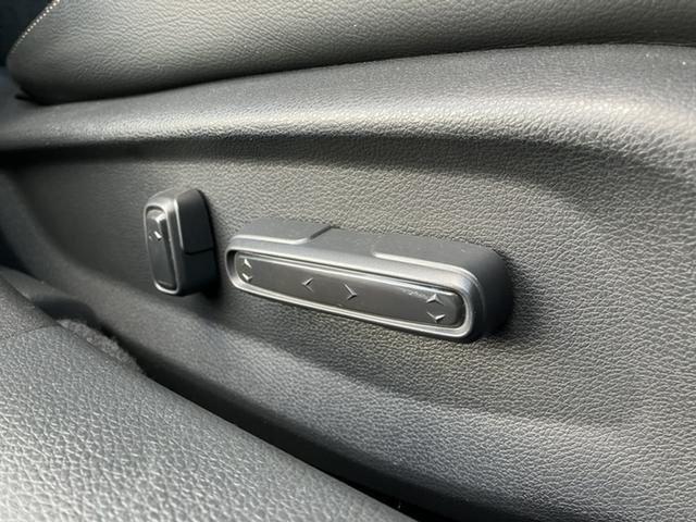 インサイト ＥＸ・ブラックスタイル　Ｇａｔｅｒｓ８型ナビ／前後ドラレコ／ＢＳＭ／ＥＴＣ２．０／Ｂカメラ／半革シート／シートヒーター／Ｐセンサー　ＡＡＣ　クルーズコントロール　キーレス　ＬＥＤライト　サイドエアバッグ　レーンキープ　禁煙車（35枚目）